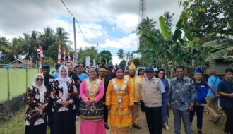 KEPALA DISPUSIP MENGHADIRI FESTIVAL SEA-SEA DI SAMBULANGAN KECAMATAN BULAGI  UTARA